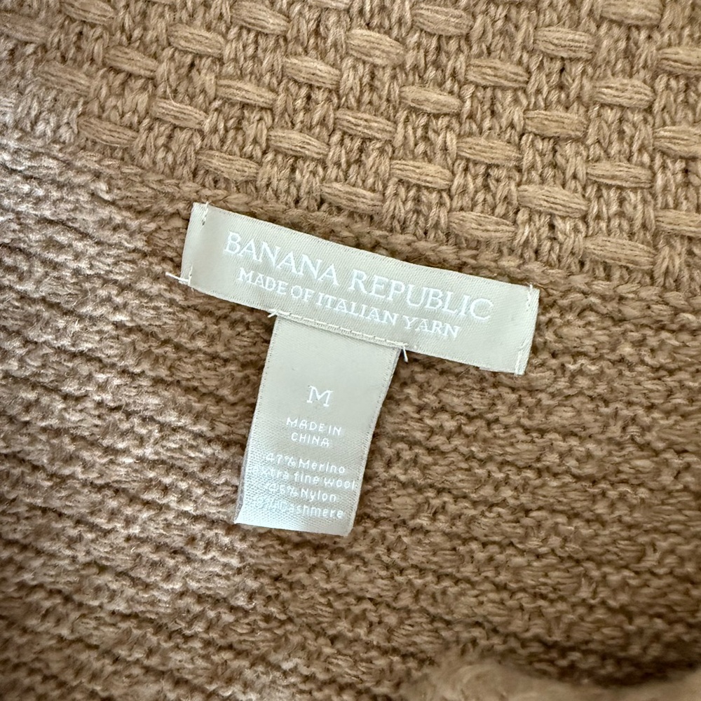 Banana Republic Textured Brown Cardigan - Picture 2 of 3